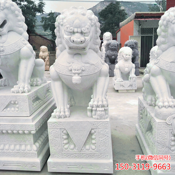 漢白玉石雕獅子_別墅庭院門口鎮(zhèn)宅招財風(fēng)水?dāng)[件雕塑