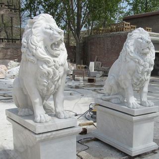 石獅子嘴里為什么含個(gè)球，是怎么雕刻的