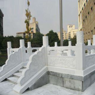國(guó)旗臺(tái)的尺寸規(guī)格有什么標(biāo)準(zhǔn)或規(guī)范嗎？