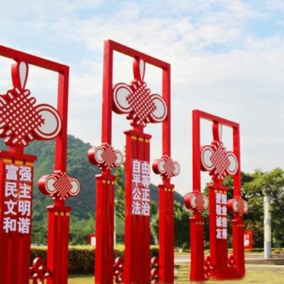 不銹鋼抽象中國結雕塑有什么寓意？