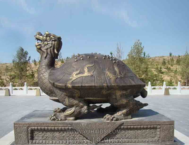 公園里擺放的行走的玻璃鋼創(chuàng)意龍龜?shù)袼?>
                                <h2>公園里擺放的行走的玻璃鋼創(chuàng)意龍龜?shù)袼?參數(shù)說(shuō)明</h2>
                                                                        <table>
                                      <tr>
                                        <th>產(chǎn)品標(biāo)題</th>
                                        <td>公園里擺放的行走的玻璃鋼創(chuàng)意龍龜?shù)袼?/td>
                                      </tr>
                                      <tr>
                                        <th>發(fā)布時(shí)間</th>
                                        <td>2023-06-07 09:00</td>
                                      </tr>
                                      <tr>
                                        <th>價(jià)格</th>
                                        <td><span>電話咨詢</td>
                                      </tr>
                                                                              <tr>
                                          <th>雕刻內(nèi)容</th>
                                          <td>龍、龍龜</td>
                                        </tr>
                                                                              <tr>
                                          <th>應(yīng)用場(chǎng)所</th>
                                          <td>公園</td>
                                        </tr>
                                                                              <tr>
                                          <th>制作材質(zhì)</th>
                                          <td>玻璃鋼</td>
                                        </tr>
                                                                          </table>
                                <h2>公園里擺放的行走的玻璃鋼創(chuàng)意龍龜?shù)袼?詳細(xì)說(shuō)明</h2>
                                <p>玉海雕塑是一家綜合性的雕塑公司，擁有多款公園里擺放的行走的玻璃鋼創(chuàng)意龍龜?shù)袼苣Ｐ?，可加工定制多種公園里擺放的行走的玻璃鋼創(chuàng)意龍龜?shù)袼?，支持材質(zhì)、樣式、風(fēng)格、尺寸大小等方面的調(diào)整修改定制。我們所加工制作的公園里擺放的行走的玻璃鋼創(chuàng)意龍龜?shù)袼苜|(zhì)優(yōu)價(jià)廉，遍布全國(guó)多個(gè)省市地區(qū)，想要了解更多案例圖片，請(qǐng)電話或微信咨詢。材質(zhì)、大小、樣式等都可以按需定制，還可根據(jù)您提供給的公園里擺放的行走的玻璃鋼創(chuàng)意龍龜?shù)袼軜訄D進(jìn)行制作！如有相關(guān)需求，歡迎致電（微信同號(hào)）：<span>150-3119-9663</span></p>
                                                                <div   class=
