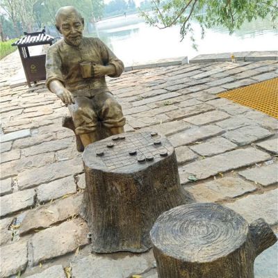 玻璃鋼樹墩，棋盤，老頭，公園情景雕塑