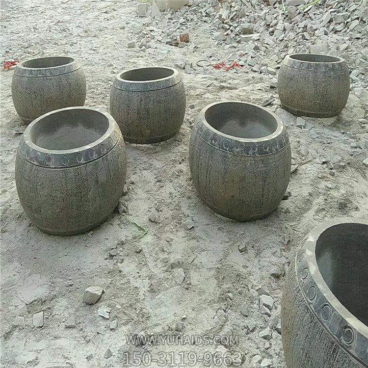 柱墩石，青石柱墩雕塑
