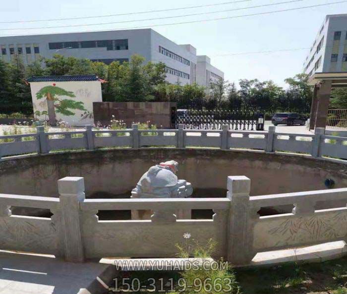 公園景區(qū)池塘中的大理石烏龜?shù)袼?>
                                <h2>公園景區(qū)池塘中的大理石烏龜?shù)袼?參數(shù)說明</h2>
                                                                        <table>
                                      <tr>
                                        <th>產(chǎn)品標(biāo)題</th>
                                        <td>公園景區(qū)池塘中的大理石烏龜?shù)袼?/td>
                                      </tr>
                                      <tr>
                                        <th>發(fā)布時間</th>
                                        <td>2023-06-07 12:02</td>
                                      </tr>
                                      <tr>
                                        <th>價格</th>
                                        <td><span>電話咨詢</td>
                                      </tr>
                                                                              <tr>
                                          <th>應(yīng)用場所</th>
                                          <td>公園</td>
                                        </tr>
                                                                              <tr>
                                          <th>制作材質(zhì)</th>
                                          <td>大理石</td>
                                        </tr>
                                                                          </table>
                                <h2>公園景區(qū)池塘中的大理石烏龜?shù)袼?詳細(xì)說明</h2>
                                <p>玉海雕塑是一家綜合性的雕塑公司，擁有多款公園景區(qū)池塘中的大理石烏龜?shù)袼苣Ｐ?，可加工定制多種公園景區(qū)池塘中的大理石烏龜?shù)袼埽С植馁|(zhì)、樣式、風(fēng)格、尺寸大小等方面的調(diào)整修改定制。我們所加工制作的公園景區(qū)池塘中的大理石烏龜?shù)袼苜|(zhì)優(yōu)價廉，遍布全國多個省市地區(qū)，想要了解更多案例圖片，請電話或微信咨詢。材質(zhì)、大小、樣式等都可以按需定制，還可根據(jù)您提供給的公園景區(qū)池塘中的大理石烏龜?shù)袼軜訄D進(jìn)行制作！如有相關(guān)需求，歡迎致電（微信同號）：<span>150-3119-9663</span></p>
                                                                <div   class=