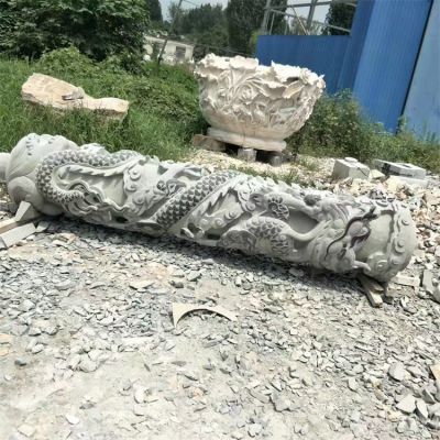 青石龍柱，高浮雕龍紋柱子