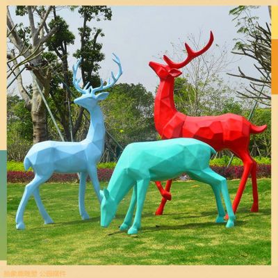 玻璃鋼梅花鹿，幾何形塊面抽象動(dòng)物雕塑