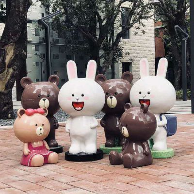公園玻璃鋼創(chuàng)意戶外卡通動物擺件，可妮兔和維尼熊雕塑