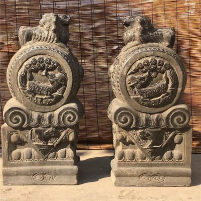 仿古石門墩，獅子門墩