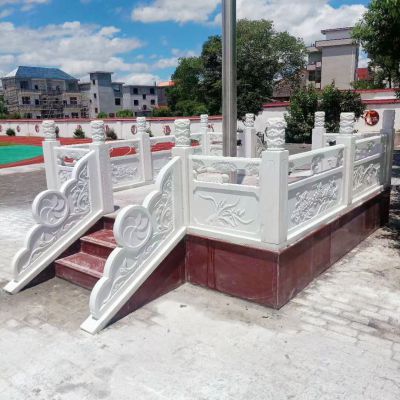 漢白玉旗臺(tái)，學(xué)校升旗臺(tái)欄桿