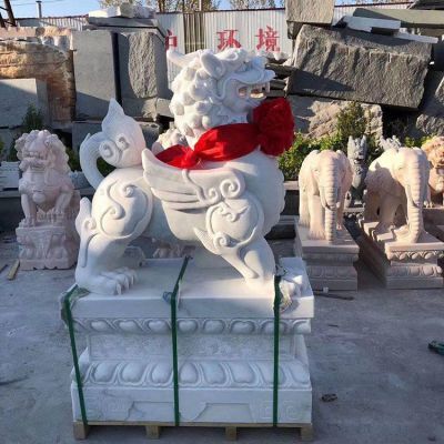 漢白玉石雕貔貅，門店看門神獸
