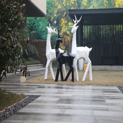 玻璃鋼塊面抽象梅花鹿，園林動(dòng)物雕塑擺件