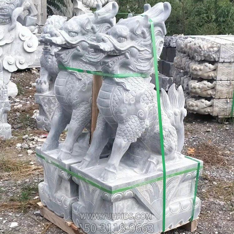 青石麒麟，石雕麒麟圣獸雕塑