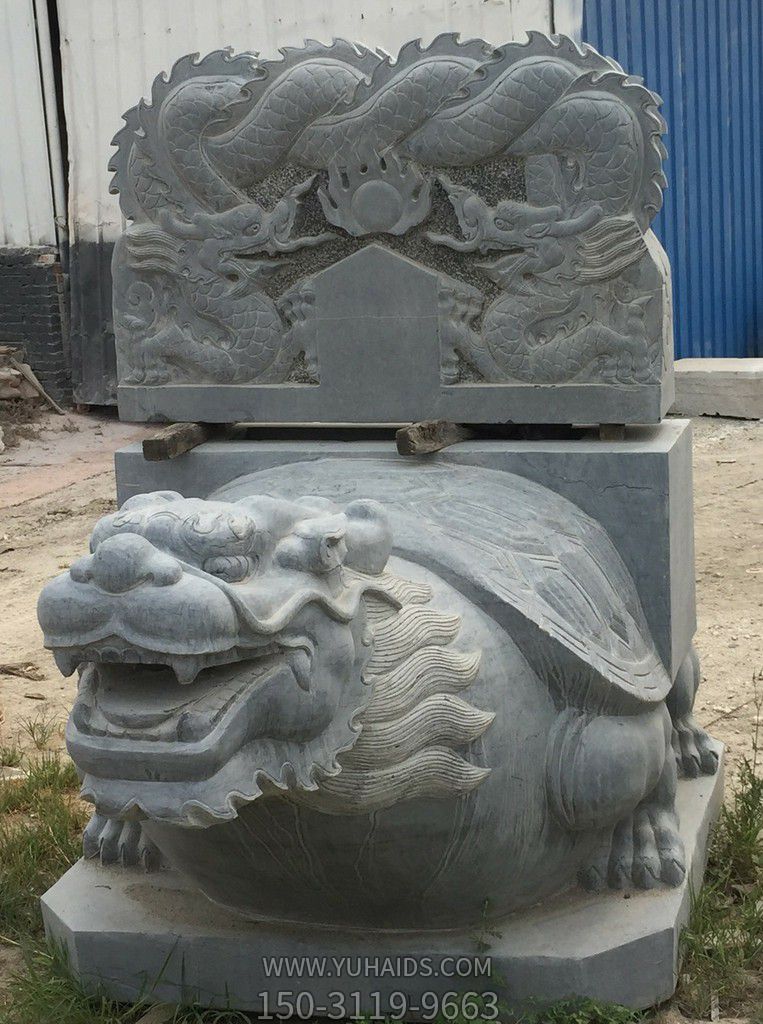 公園里擺放的青石石雕創(chuàng)意龍龜?shù)袼?>
                                <h2>公園里擺放的青石石雕創(chuàng)意龍龜?shù)袼?參數(shù)說明</h2>
                                                                        <table>
                                      <tr>
                                        <th>產(chǎn)品標(biāo)題</th>
                                        <td>公園里擺放的青石石雕創(chuàng)意龍龜?shù)袼?/td>
                                      </tr>
                                      <tr>
                                        <th>發(fā)布時間</th>
                                        <td>2023-06-07 17:13</td>
                                      </tr>
                                      <tr>
                                        <th>價格</th>
                                        <td><span>電話咨詢</td>
                                      </tr>
                                                                              <tr>
                                          <th>雕刻內(nèi)容</th>
                                          <td>龍、龍龜</td>
                                        </tr>
                                                                              <tr>
                                          <th>應(yīng)用場所</th>
                                          <td>公園</td>
                                        </tr>
                                                                              <tr>
                                          <th>制作材質(zhì)</th>
                                          <td>石雕、青石、石雕</td>
                                        </tr>
                                                                          </table>
                                <h2>公園里擺放的青石石雕創(chuàng)意龍龜?shù)袼?詳細(xì)說明</h2>
                                <p>玉海雕塑是一家綜合性的雕塑公司，擁有多款公園里擺放的青石石雕創(chuàng)意龍龜?shù)袼苣Ｐ?，可加工定制多種公園里擺放的青石石雕創(chuàng)意龍龜?shù)袼埽С植馁|(zhì)、樣式、風(fēng)格、尺寸大小等方面的調(diào)整修改定制。我們所加工制作的公園里擺放的青石石雕創(chuàng)意龍龜?shù)袼苜|(zhì)優(yōu)價廉，遍布全國多個省市地區(qū)，想要了解更多案例圖片，請電話或微信咨詢。材質(zhì)、大小、樣式等都可以按需定制，還可根據(jù)您提供給的公園里擺放的青石石雕創(chuàng)意龍龜?shù)袼軜訄D進(jìn)行制作！如有相關(guān)需求，歡迎致電（微信同號）：<span>150-3119-9663</span></p>
                                                                <div   class=