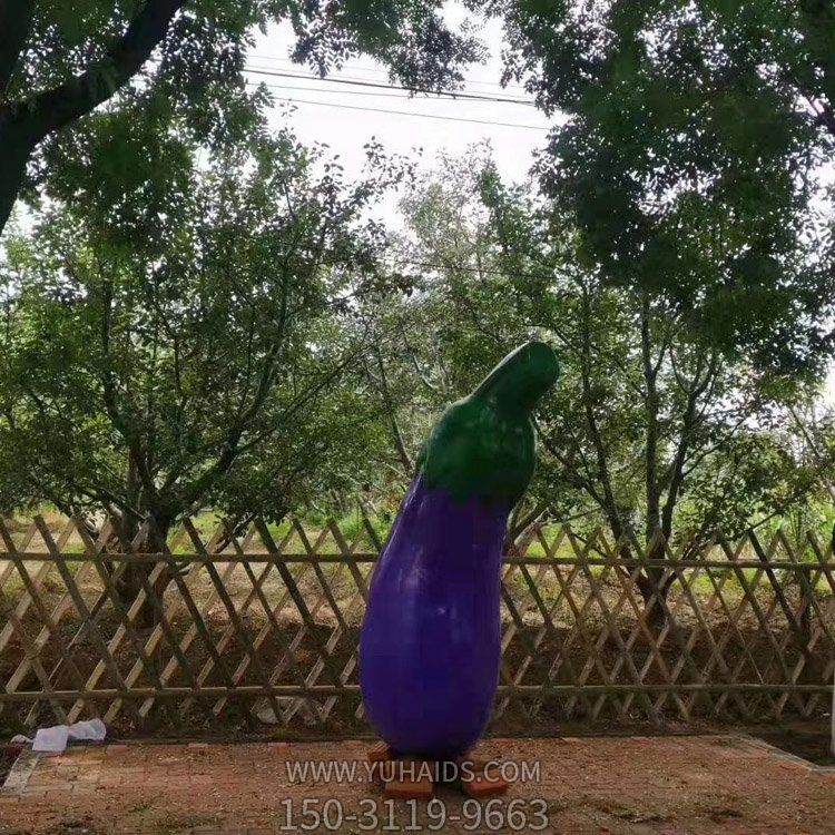 玻璃鋼仿真茄子，長茄子雕塑