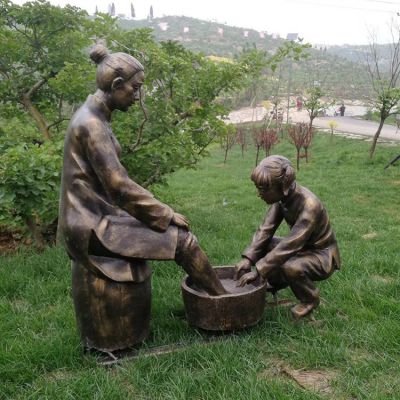 給媽媽洗腳，中國傳統(tǒng)禮儀，孝道主題人物雕塑