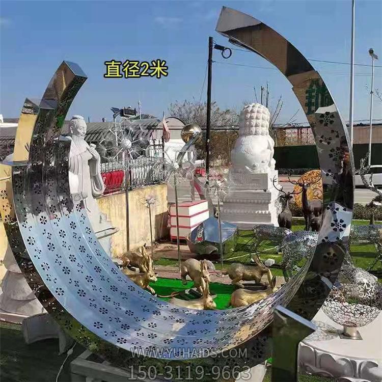 小區(qū)水池?cái)[放不銹鋼鏤空?qǐng)A環(huán)景觀(guān)雕塑