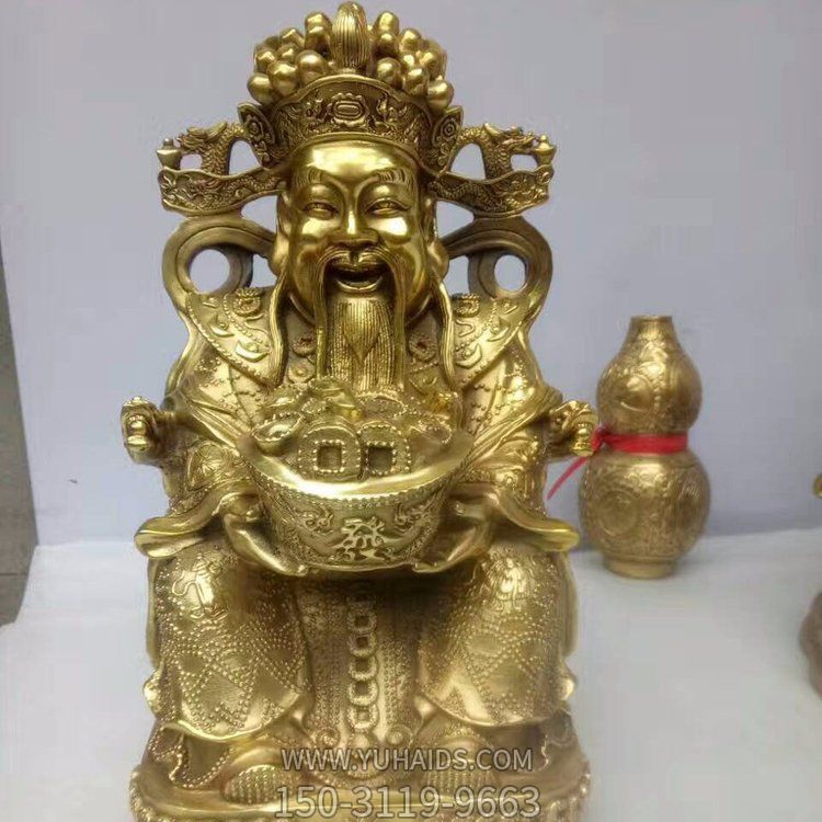 鑄銅戶外園林景觀財(cái)神爺?shù)袼?>
                                <h2>鑄銅戶外園林景觀財(cái)神爺?shù)袼?參數(shù)說(shuō)明</h2>
                                                                        <table>
                                      <tr>
                                        <th>產(chǎn)品標(biāo)題</th>
                                        <td>鑄銅戶外園林景觀財(cái)神爺?shù)袼?/td>
                                      </tr>
                                      <tr>
                                        <th>發(fā)布時(shí)間</th>
                                        <td>2023-06-08 10:12</td>
                                      </tr>
                                      <tr>
                                        <th>價(jià)格</th>
                                        <td><span>電話咨詢</td>
                                      </tr>
                                                                              <tr>
                                          <th>雕刻內(nèi)容</th>
                                          <td>園林</td>
                                        </tr>
                                                                              <tr>
                                          <th>其他</th>
                                          <td>景觀</td>
                                        </tr>
                                                                              <tr>
                                          <th>制作材質(zhì)</th>
                                          <td>鑄銅</td>
                                        </tr>
                                                                          </table>
                                <h2>鑄銅戶外園林景觀財(cái)神爺?shù)袼?詳細(xì)說(shuō)明</h2>
                                <p>玉海雕塑是一家綜合性的雕塑公司，擁有多款鑄銅戶外園林景觀財(cái)神爺?shù)袼苣Ｐ?，可加工定制多種鑄銅戶外園林景觀財(cái)神爺?shù)袼埽С植馁|(zhì)、樣式、風(fēng)格、尺寸大小等方面的調(diào)整修改定制。我們所加工制作的鑄銅戶外園林景觀財(cái)神爺?shù)袼苜|(zhì)優(yōu)價(jià)廉，遍布全國(guó)多個(gè)省市地區(qū)，想要了解更多案例圖片，請(qǐng)電話或微信咨詢。材質(zhì)、大小、樣式等都可以按需定制，還可根據(jù)您提供給的鑄銅戶外園林景觀財(cái)神爺?shù)袼軜訄D進(jìn)行制作！如有相關(guān)需求，歡迎致電（微信同號(hào)）：<span>150-3119-9663</span></p>
                                                                <div   class=