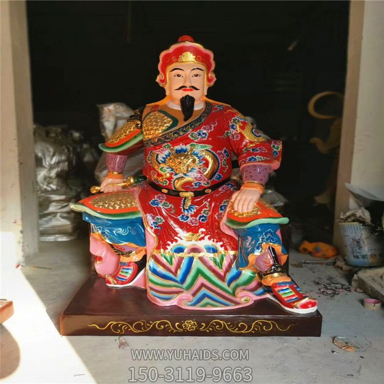 大型玻璃鋼彩繪神佛馬王爺?shù)袼?>
                                <h2>大型玻璃鋼彩繪神佛馬王爺?shù)袼?參數(shù)說明</h2>
                                                                        <table>
                                      <tr>
                                        <th>產(chǎn)品標(biāo)題</th>
                                        <td>大型玻璃鋼彩繪神佛馬王爺?shù)袼?/td>
                                      </tr>
                                      <tr>
                                        <th>發(fā)布時(shí)間</th>
                                        <td>2023-06-08 13:00</td>
                                      </tr>
                                      <tr>
                                        <th>價(jià)格</th>
                                        <td><span>電話咨詢</td>
                                      </tr>
                                                                              <tr>
                                          <th>制作材質(zhì)</th>
                                          <td>玻璃鋼</td>
                                        </tr>
                                                                              <tr>
                                          <th>雕刻內(nèi)容</th>
                                          <td>馬</td>
                                        </tr>
                                                                              <tr>
                                          <th>其他</th>
                                          <td>彩繪</td>
                                        </tr>
                                                                          </table>
                                <h2>大型玻璃鋼彩繪神佛馬王爺?shù)袼?詳細(xì)說明</h2>
                                <p>玉海雕塑是一家綜合性的雕塑公司，擁有多款大型玻璃鋼彩繪神佛馬王爺?shù)袼苣Ｐ?，可加工定制多種大型玻璃鋼彩繪神佛馬王爺?shù)袼?，支持材質(zhì)、樣式、風(fēng)格、尺寸大小等方面的調(diào)整修改定制。我們所加工制作的大型玻璃鋼彩繪神佛馬王爺?shù)袼苜|(zhì)優(yōu)價(jià)廉，遍布全國多個(gè)省市地區(qū)，想要了解更多案例圖片，請電話或微信咨詢。材質(zhì)、大小、樣式等都可以按需定制，還可根據(jù)您提供給的大型玻璃鋼彩繪神佛馬王爺?shù)袼軜訄D進(jìn)行制作！如有相關(guān)需求，歡迎致電（微信同號）：<span>150-3119-9663</span></p>
                                                                <div   class=