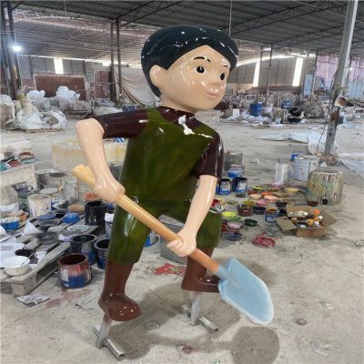 玻璃鋼卡通干活人物雕塑，手持鐵鍬干活的工人