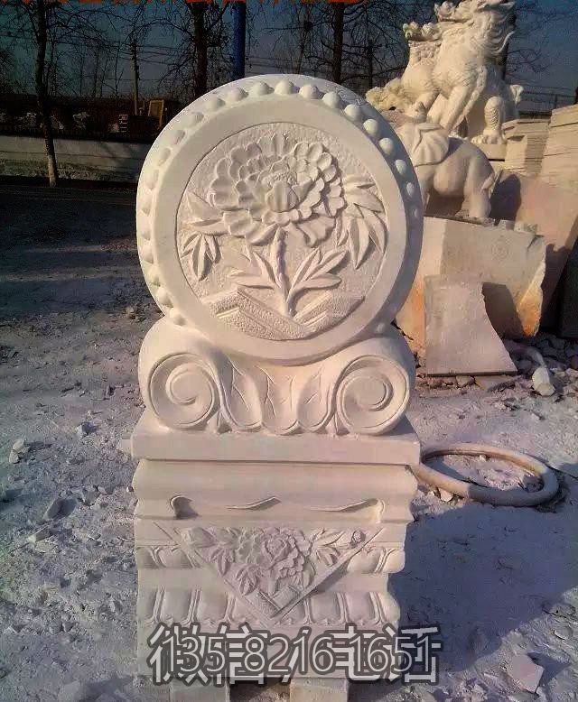 漢白玉門(mén)墩