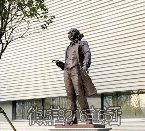 城市景觀(guān)玻璃鋼仿銅西方名人肖邦雕塑