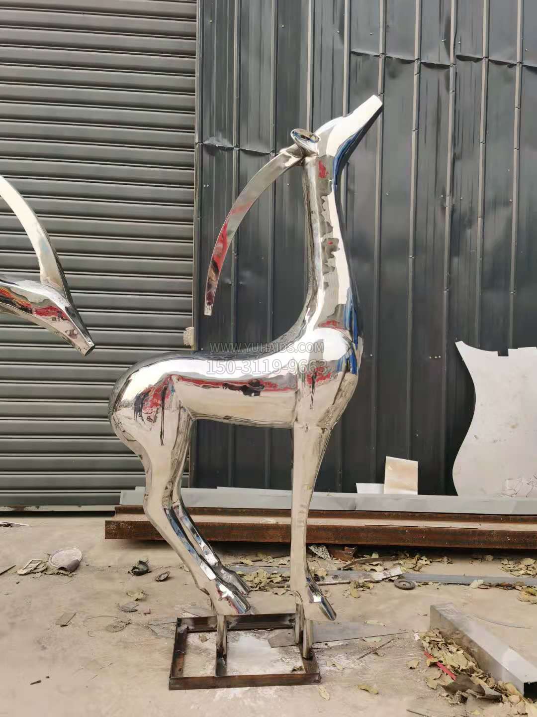 C款，站姿昂頭不銹鋼鹿，靜態(tài)
